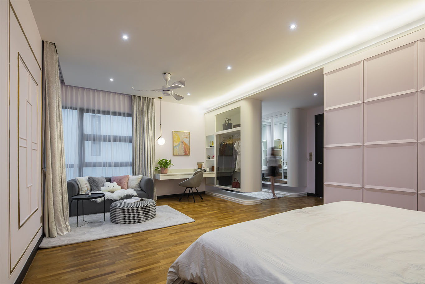 MIEUX La Famillie De Lee modern bedroom design with hidden curtain and wooden floor 3 mieux interior design