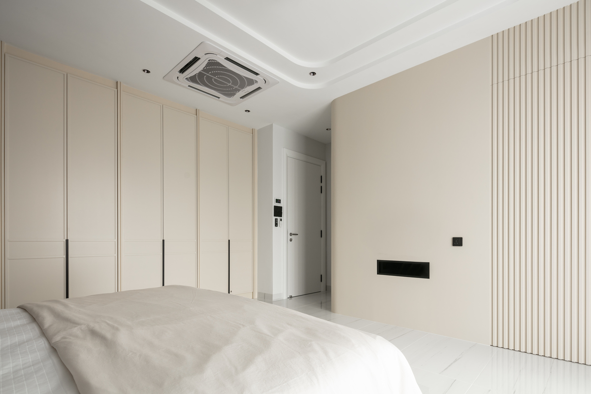 le maison white ceiling aircon and beige color closet mieux interior design