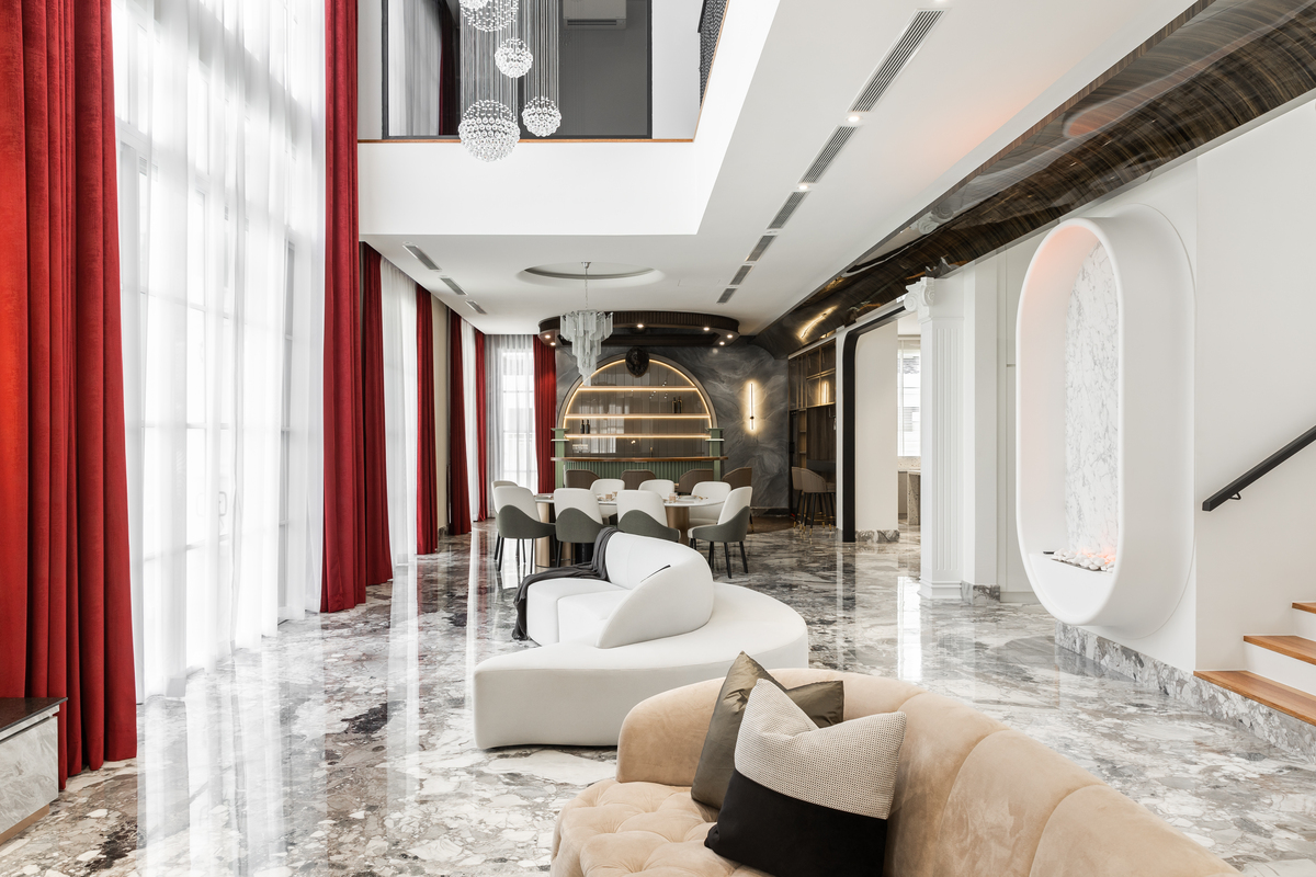 avant garde royale luxury interior design with marble floor, high ceiling and chandelier 2 mieux interior design