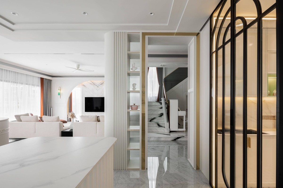 Milady Fantasy luxurious white theme interior with marble floor 2 mieux interior design