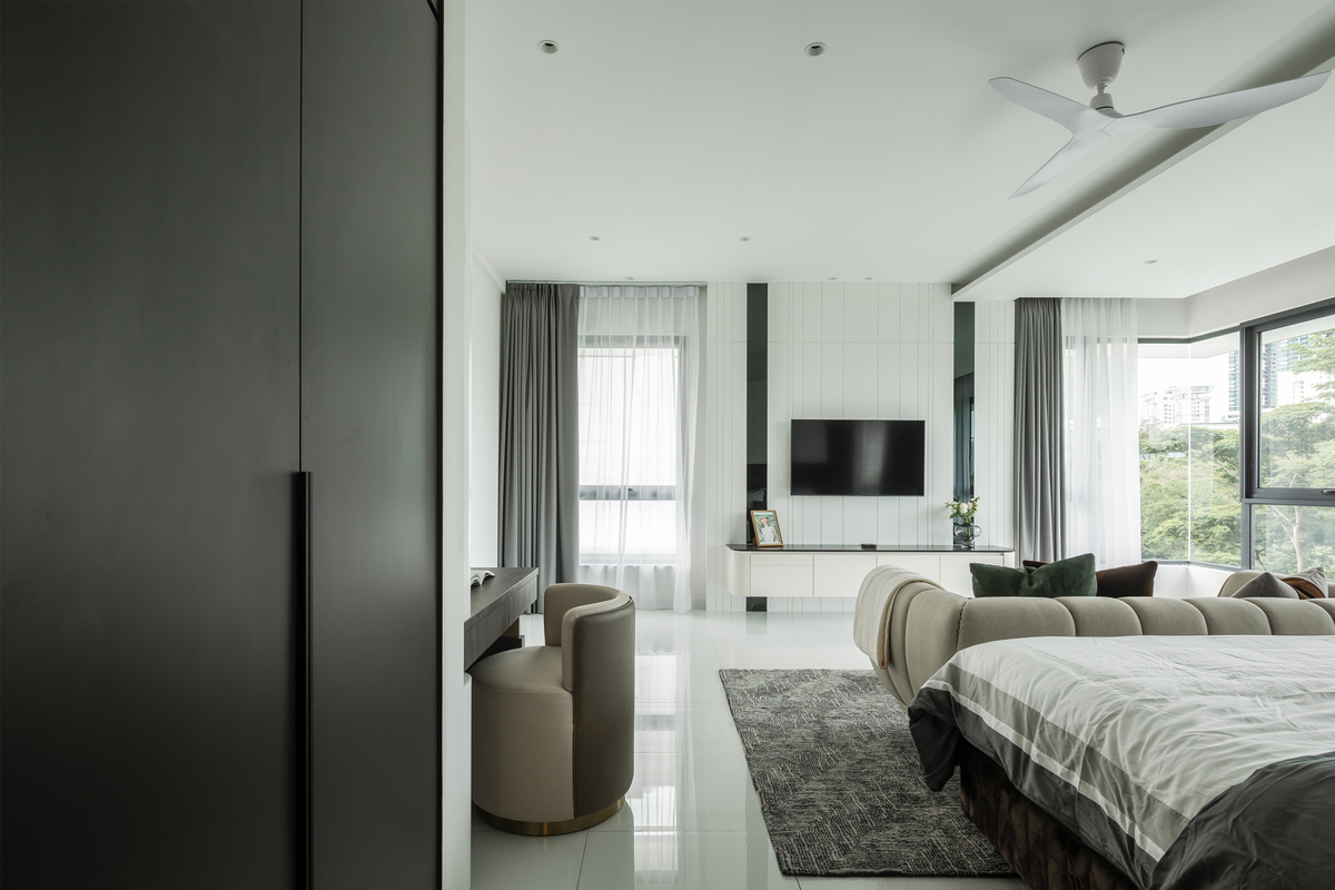 White and grey modern bedroom with minimalist fan and earth color furniture